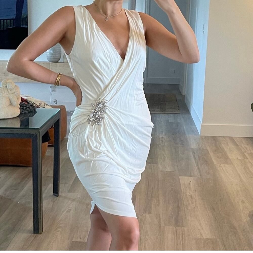 Vintage NWT Vintage Robert‎ Rodriquez White V-Neck  Dress w/ Rhinestone Accents - Picture 10 of 11